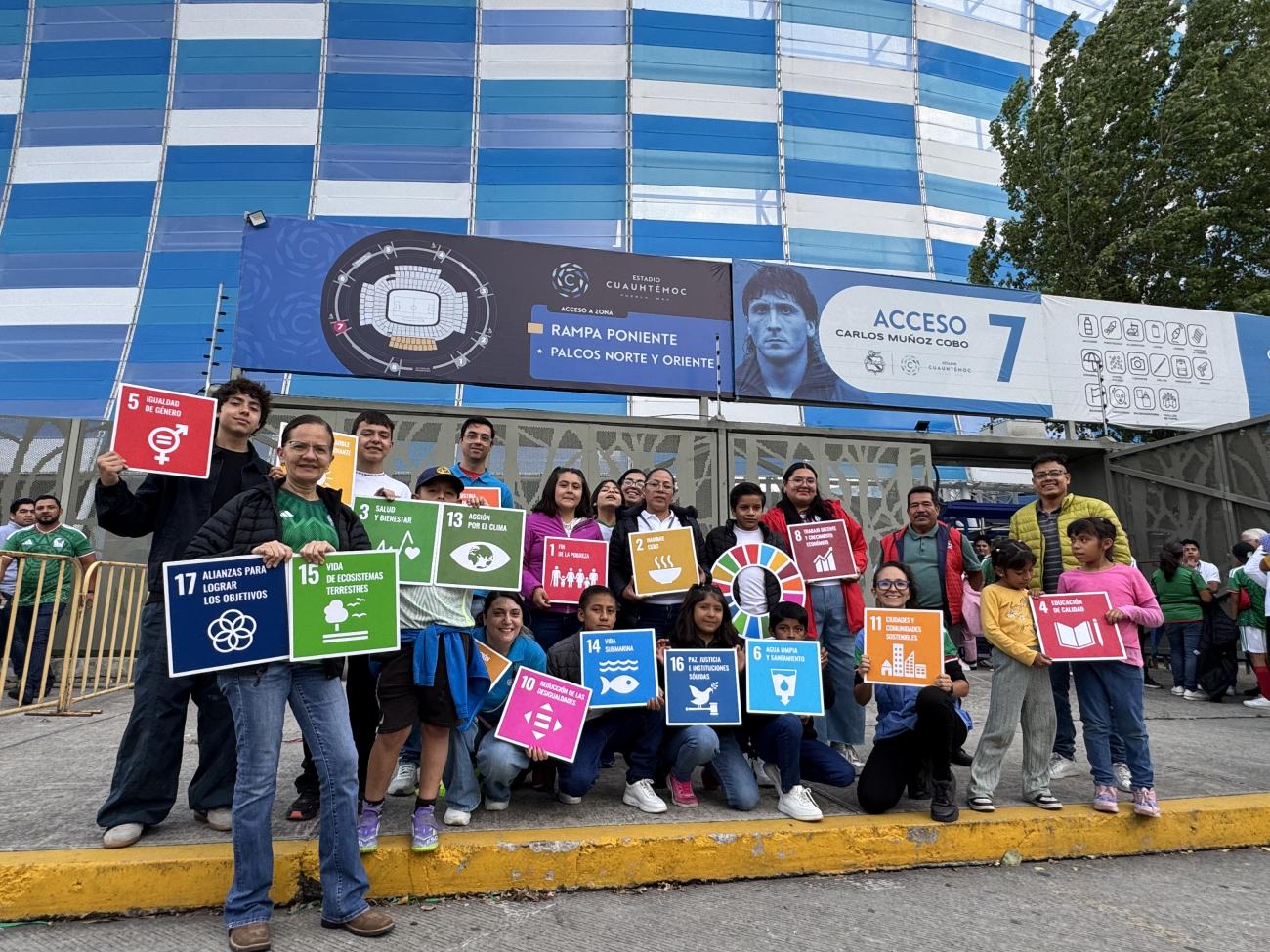 Portada de: Un gol por la inclusión: ONU y Femexfut acercan el fútbol a niñas y niños en situación de vulnerabilidad en Puebla